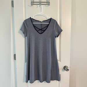 Short sleeve blue & white striped dress Ribbed detail